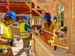 Eco-building project in Divinya