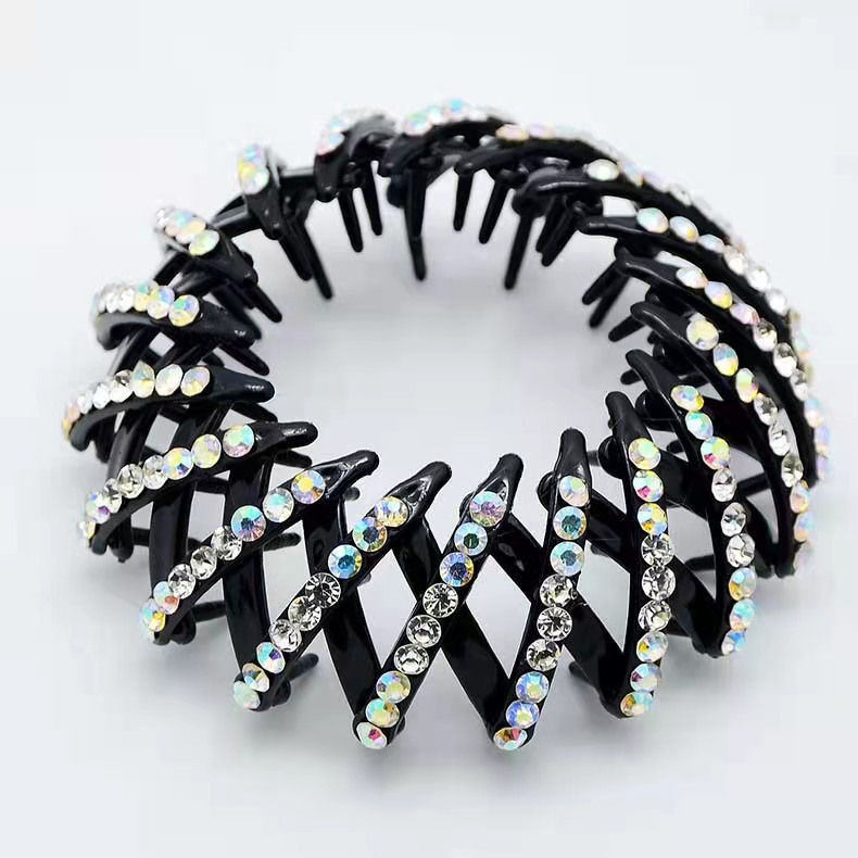 Thumbnail: Bird's nest hair clip in Crystal White