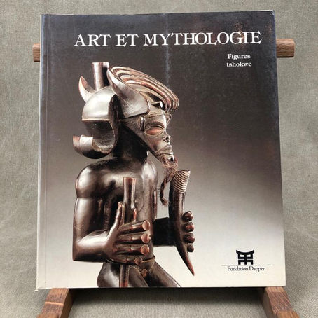 Catalogue d’exposition à la Fondation Dapper