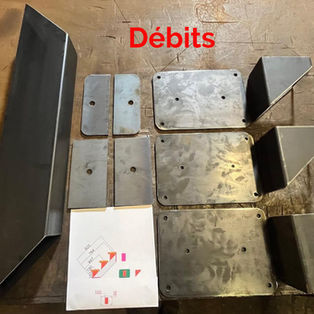 Débits, pieces de metal brut LIMON EN KIT A SOUDER pour kit a souder escalier, vue aérienne.