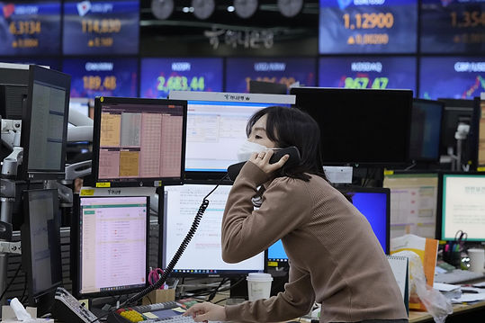 Asian Stocks Plunge to 16-Month Low Levels amid Fire at Ukrainian Nuclear Plant
