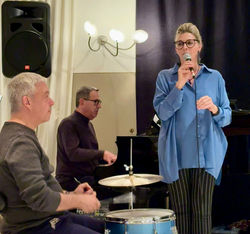 2b4804c0-97c7-4312-8b46-de1a09626898