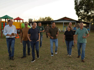 Coronel David anuncia em Amambai investimento para Hospital do Câncer e recebe homenagem do Projeto Florestinha