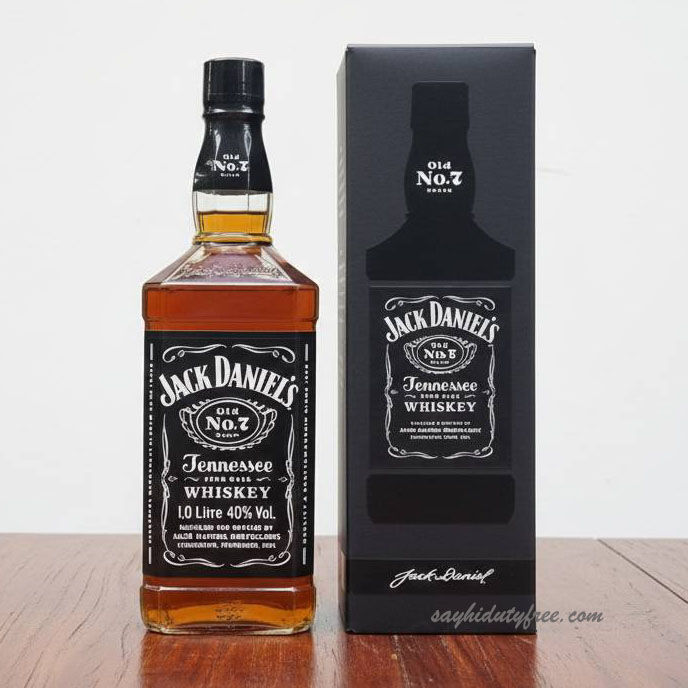 Jack Daniel's No.7 (1L) / 1 ลัง 11,900 บาท