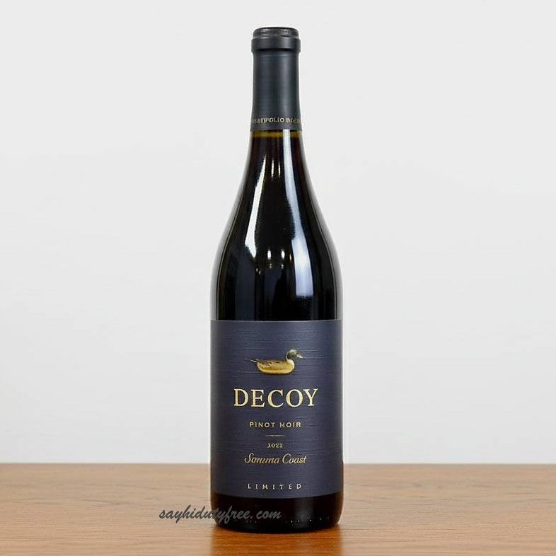 Decoy Limited Pinot Noir Sonoma Coast 2022 / 1 ลัง 12 ขวด 14,990 บาท
