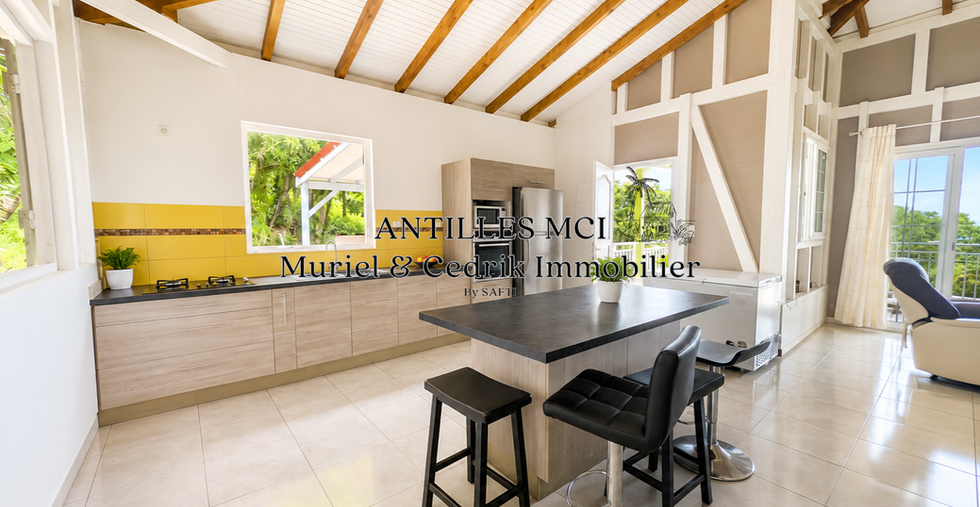 cuisine– maison de 164 m² à vendre au Robert Martinique – Antilles MCI