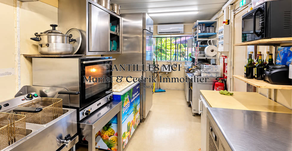 Cuisine professionnelle d'un restaurant à vendre à Sainte-Luce Martinique – Antilles MCI