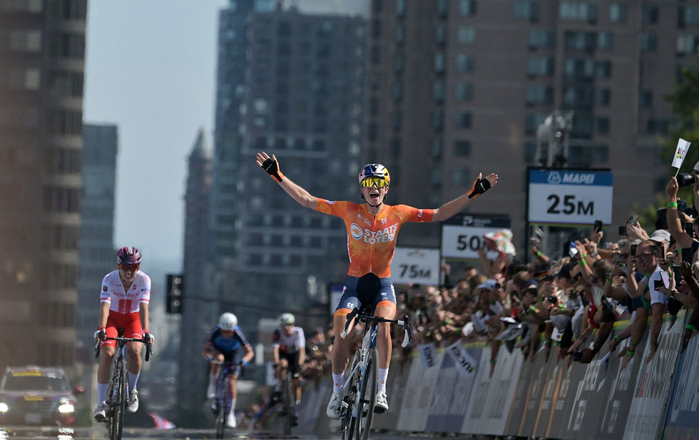 CYCLING: Vollering edges Niewiadoma-Phinney to win road race world title