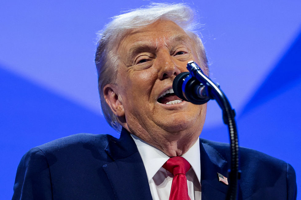 MOMENT: Trump says he 'won't use force' to take Greenland