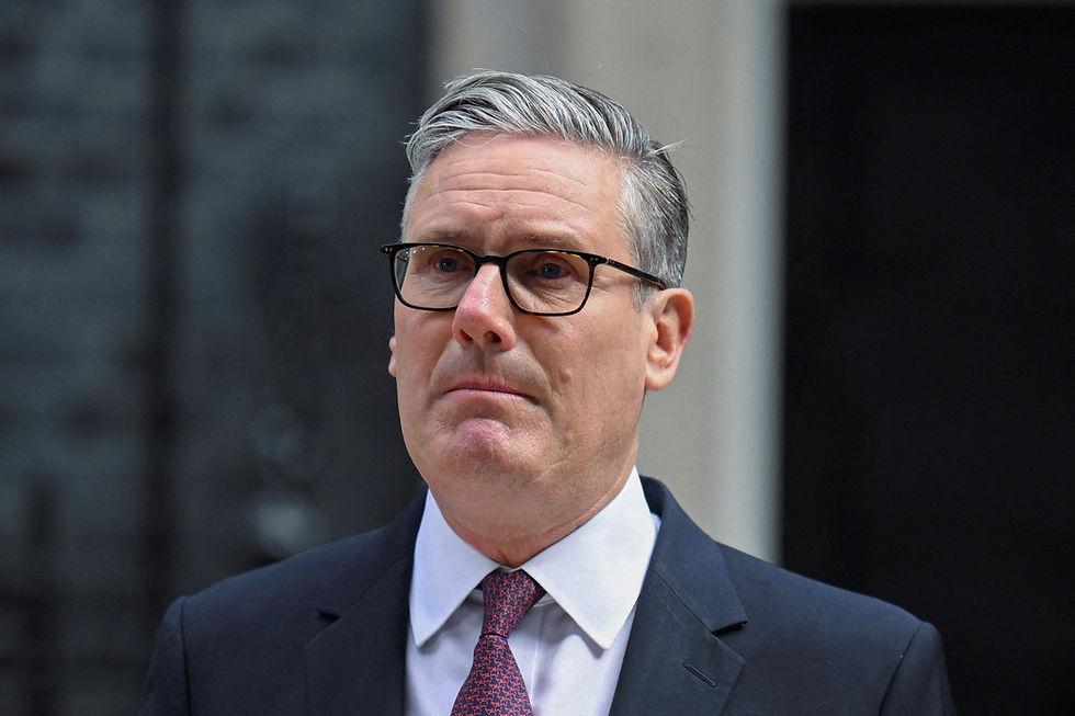 EXPLAINER: UK Prime Minister says he will resign, how is his successor chosen?