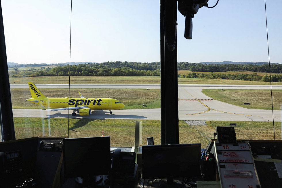 Spirit says most customers refunded after abrupt shutdown