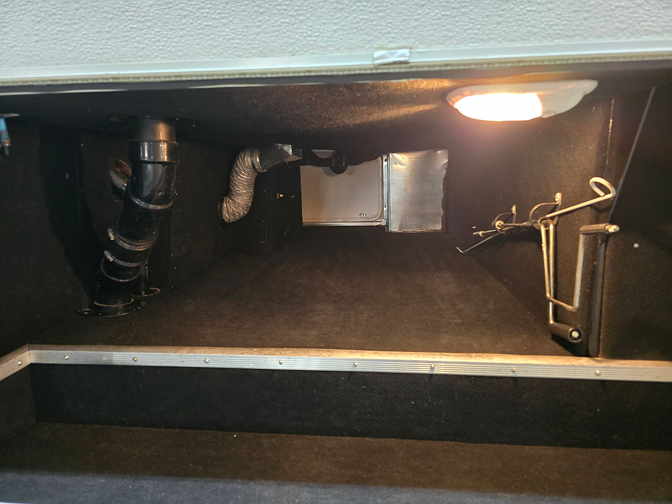 Front storage compartment