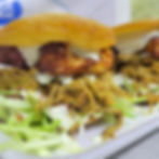 AREPAS DE CARNE MECHADA