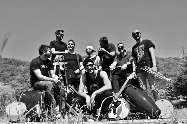 Photo officielSH.jpg
