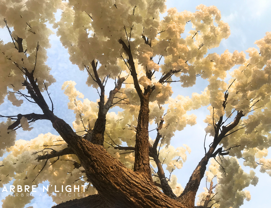 un arbre artificiel Cerisier rose ou blanc pour stand salon professionnel à Lille