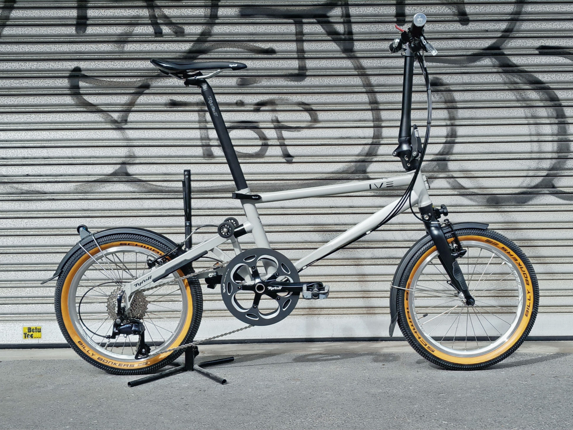 Tyrell "Ive" Faltrad 18"