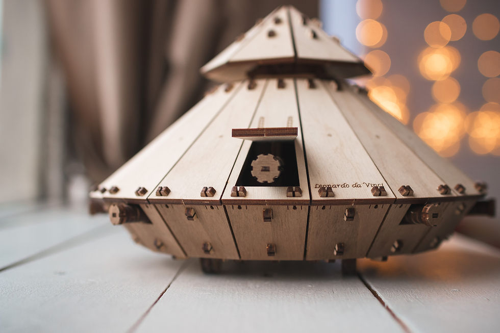 Thumbnail: Da Vinci Tank Construction Kit