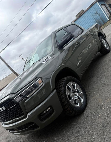 Leveling Kit & Tires