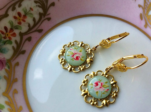 Light Green Rose Earrings