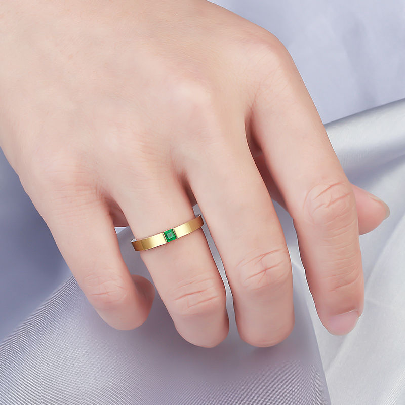 Thumbnail: Natural Emerald Gemstones Solid Gold 18k Wedding Ring