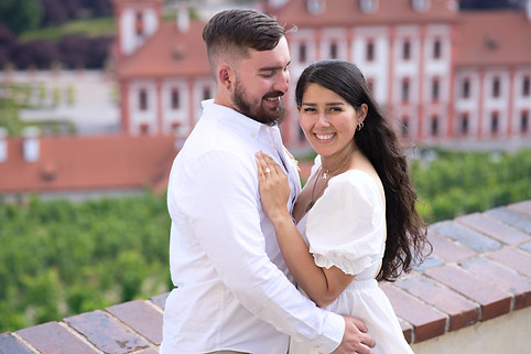 couple photography prague