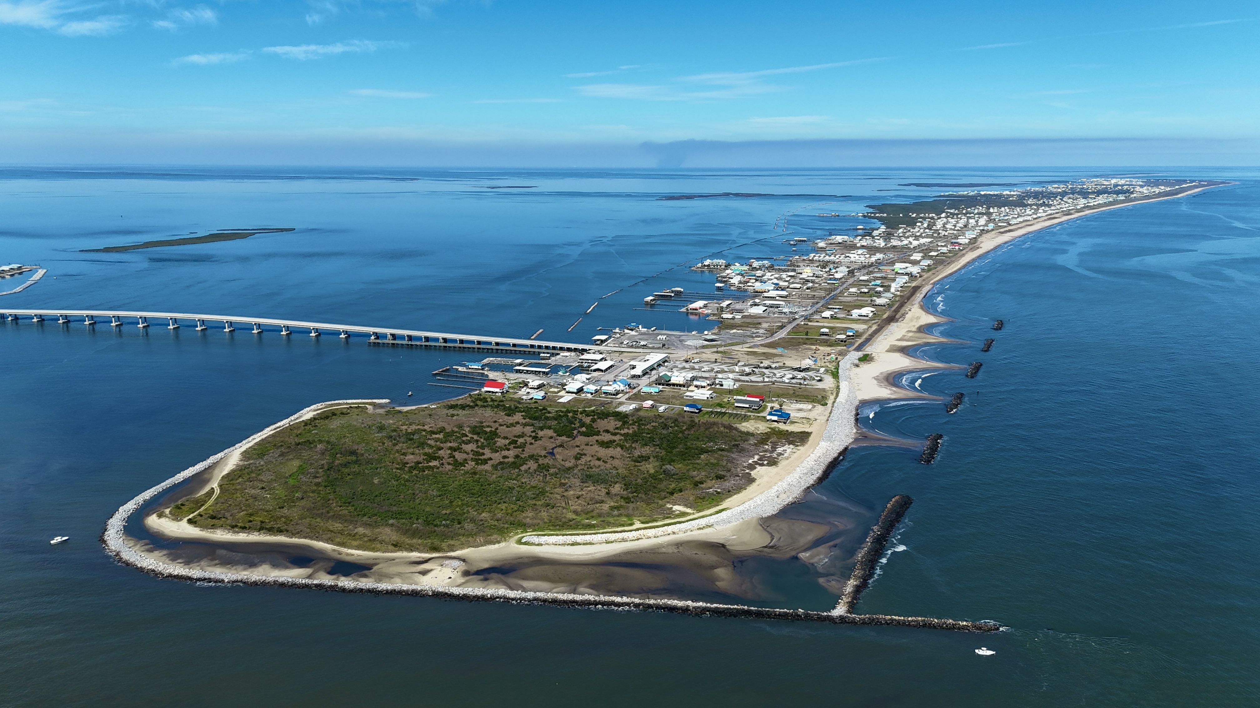 Bridge Side Cabins & Marina - Main photo