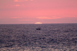 2016年08月25日　夕陽に大漁祈願出港