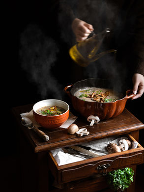 Sopa cremosa de cogumelos e castanhas