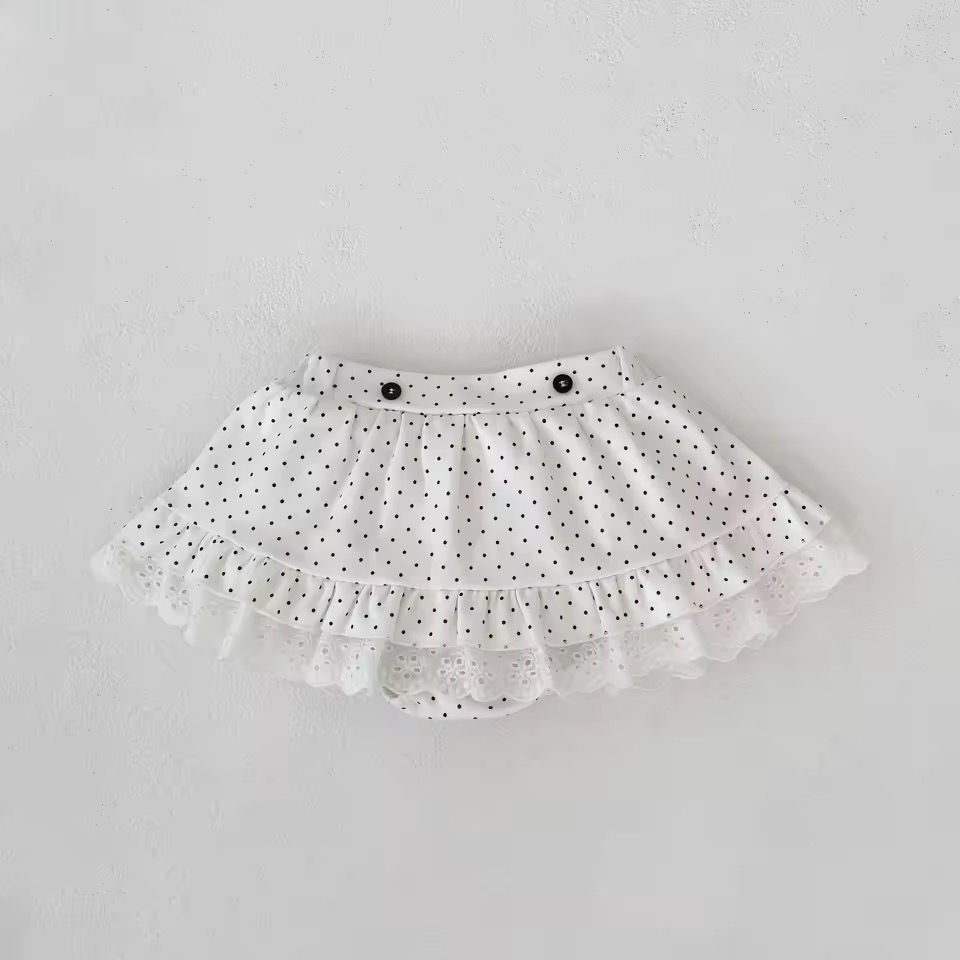 Thumbnail: Polka dot bloomer set 