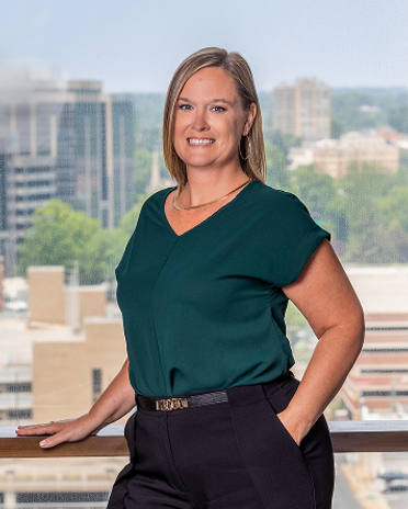 Courtney Harris,Senior Litigation Paralegal