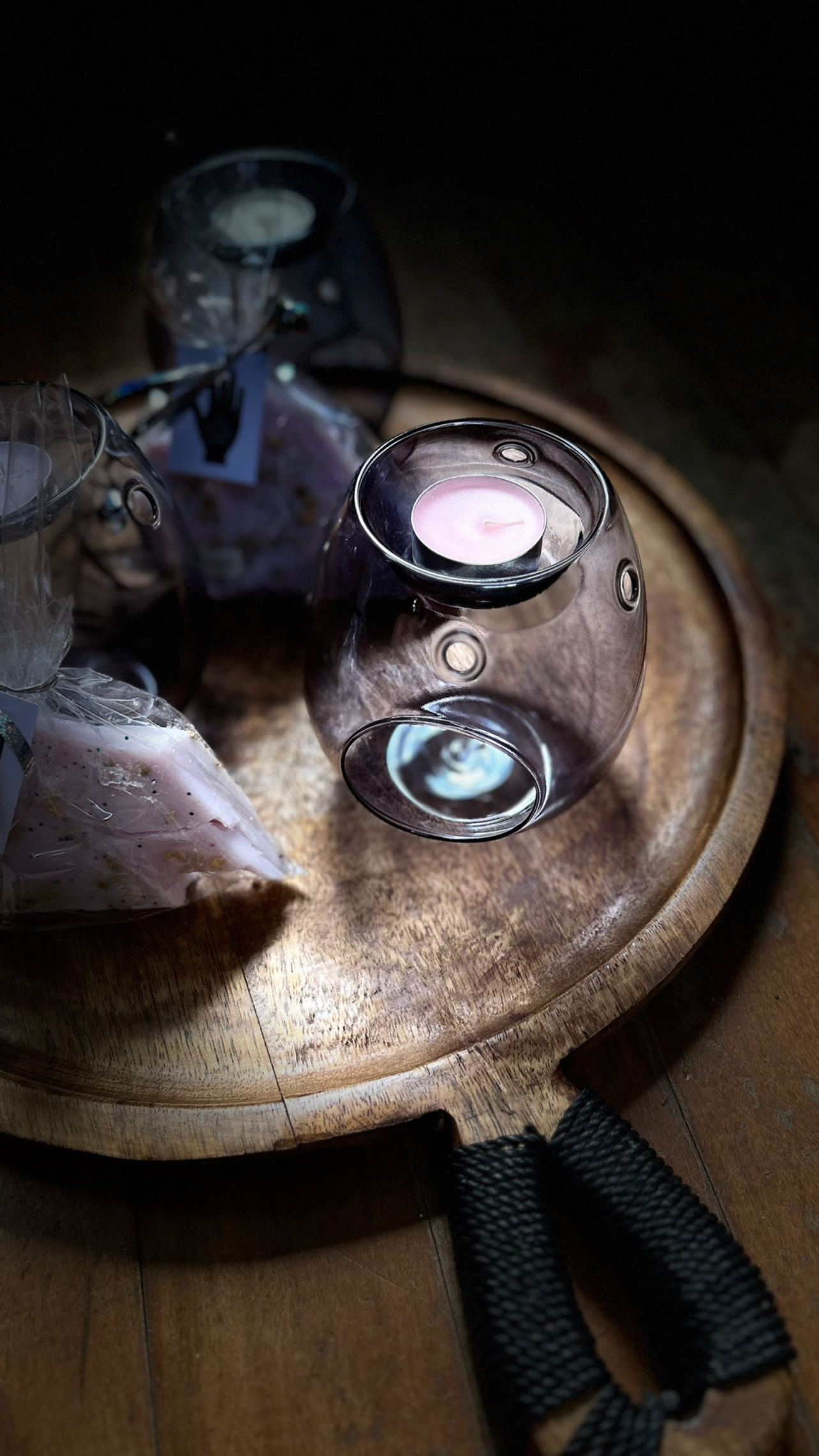 Wax/Essential Oil Warmer + Honey Lavender Wax Brittle + Scented TeaLight Pack 