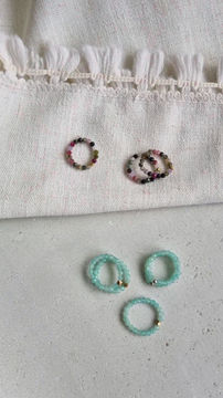 Miniaturbild: Ringe aus Edelsteinen Perlenring