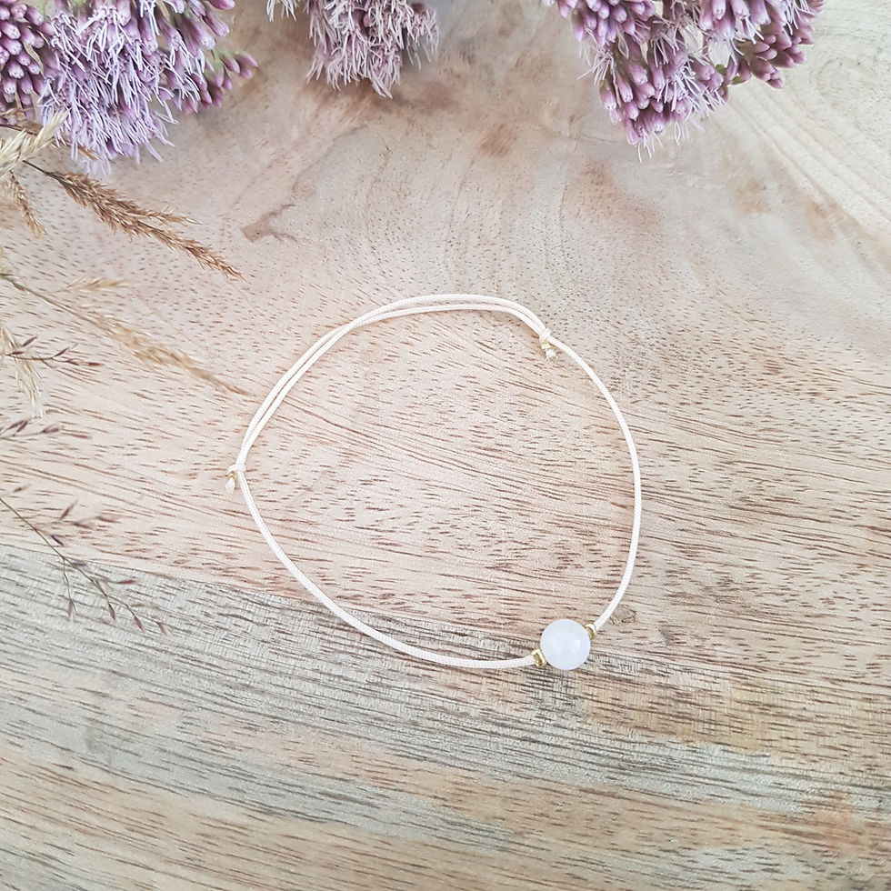 Miniaturbild: Zartes Armband Mondstein für Harmonie, Ausgeglichenheit & Verbundenheit