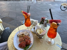 At aperitif outside Duomo di Milano