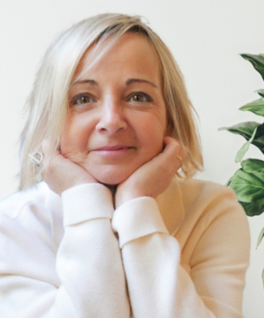 Karine Signes