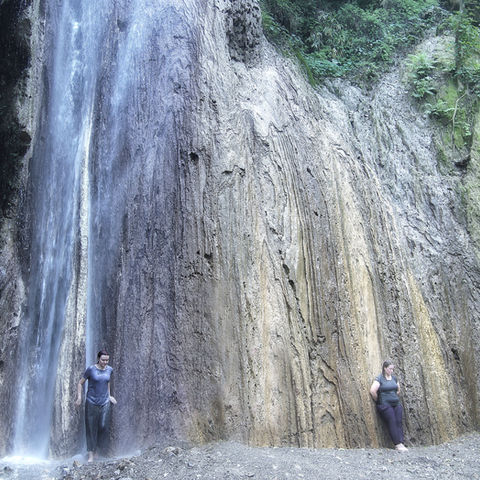 Cachoeira Patna, na vizinhança do Phool Chatti Ashram