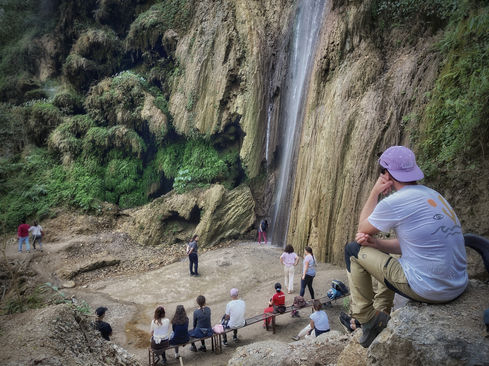Cachoeira Patna, destino de uma das "caminhadas meditativas" do retiro