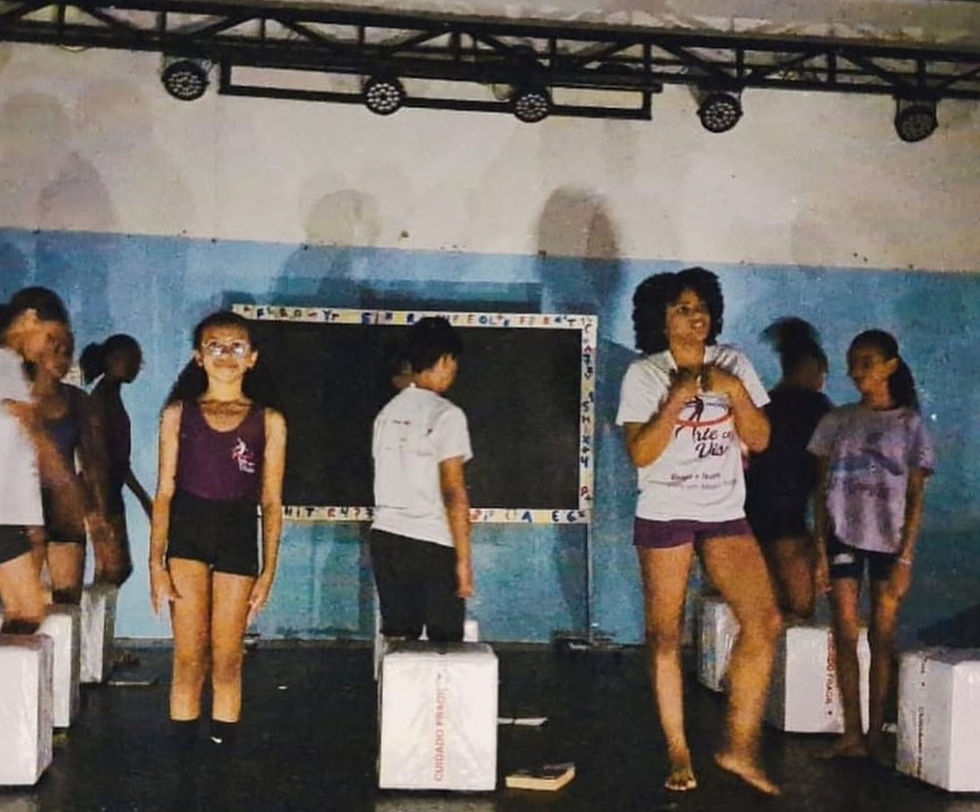 Bastidores: onde o teatro também acontece (Foto: Rodrigo Verol)