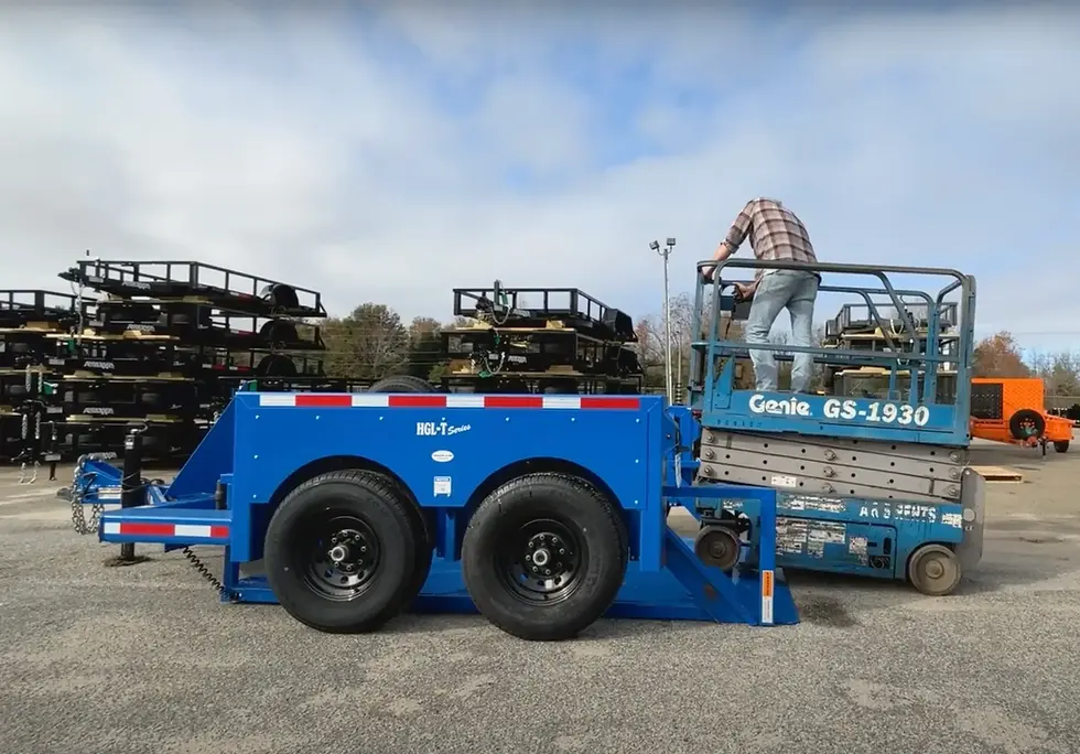 blue_drop_deck_trailer_loading_scissor_lift