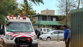 Estudiante del Conalep Merida I cae del segundo piso