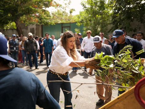 Mega Operativos llevan orden y limpieza a cada colonia de Mérida: Cecilia Patrón