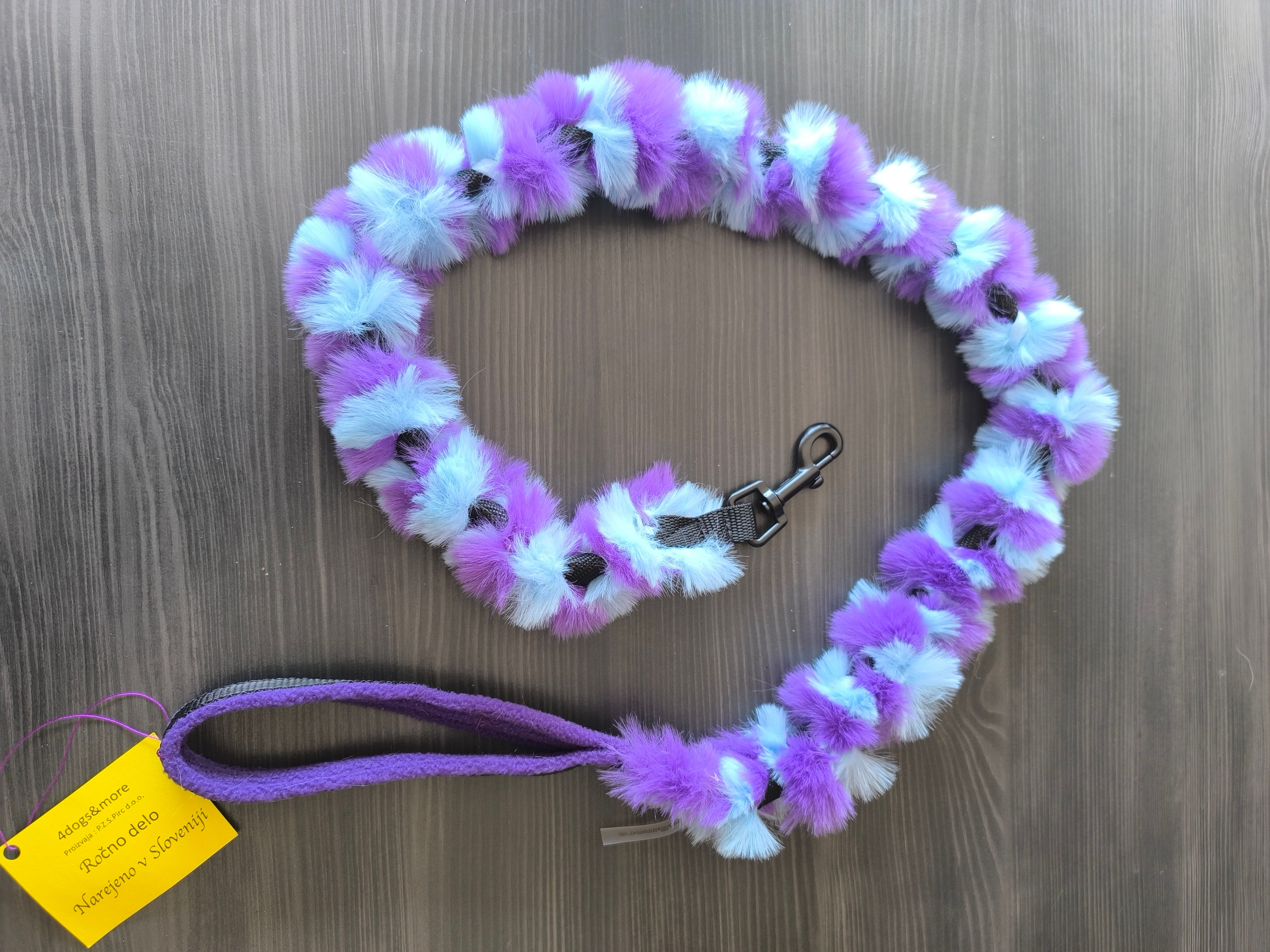 Slip play agility leash with faux short fur