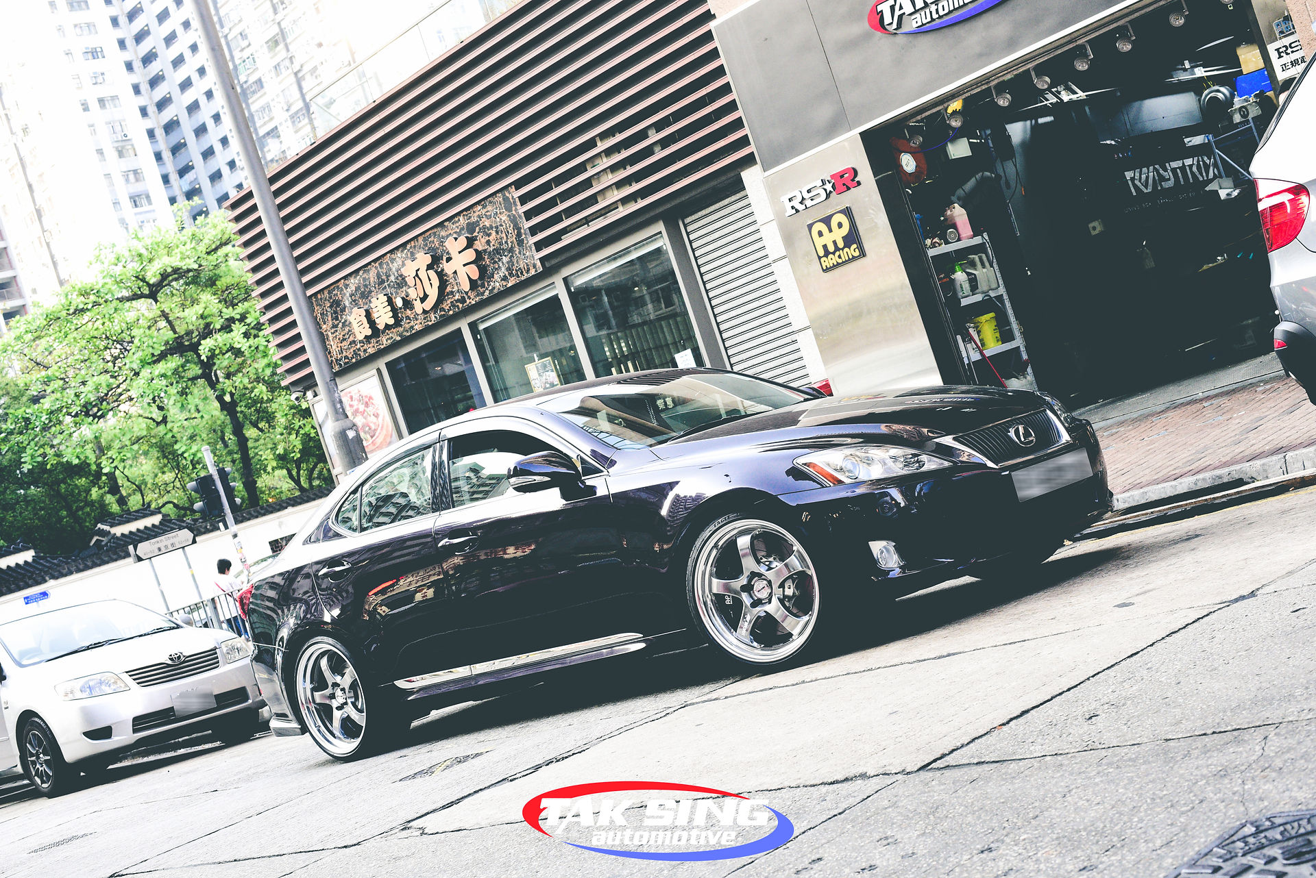 is250 9540 (8 of 8)
