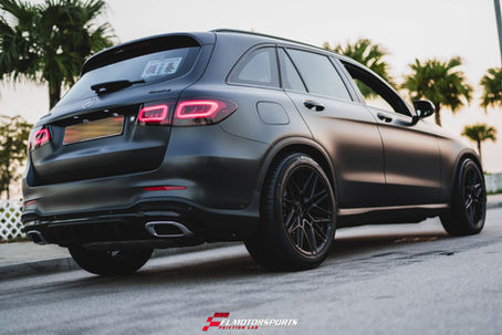  【 𝗠𝗘𝗥𝗖𝗘𝗗𝗘𝗦 𝗕𝗘𝗡𝗭 𝗚𝗟𝗖 】  黑武士全面升級！四題主要 改裝：呔鈴，避震，鮑魚，外觀