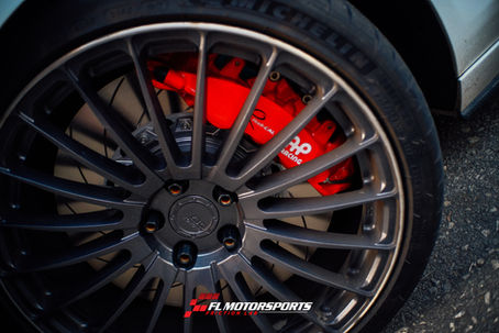 【 JAGUAR XE | AP RACING RADICAL II 9560 6 PISTON BRAKE KIT W/ PROJECT MU PS BRAKE PAD 】