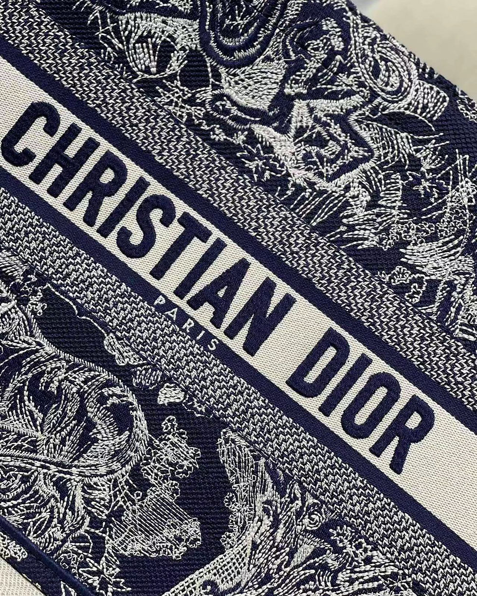 섬네일: 디올 북토트백 미듐(36CM)