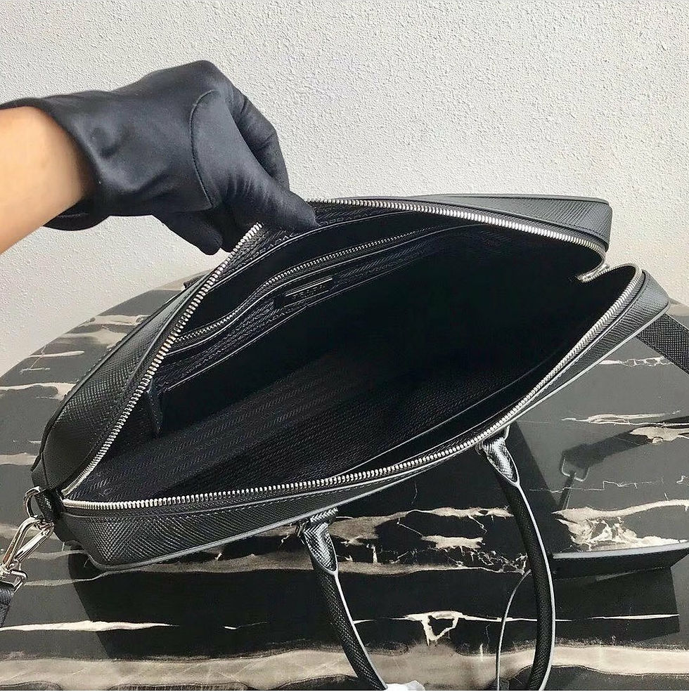 섬네일: PRADA SAFFIANO BRIEFCASE