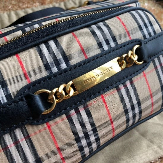 섬네일: BURBERRY CHECKLINK BUM BAG