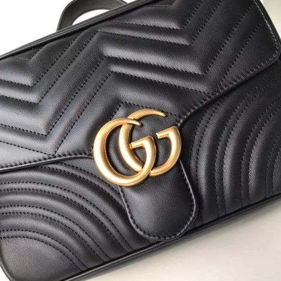 섬네일: GUCCI GG MARMONT MATELASSE TOP HANDLE BAG
