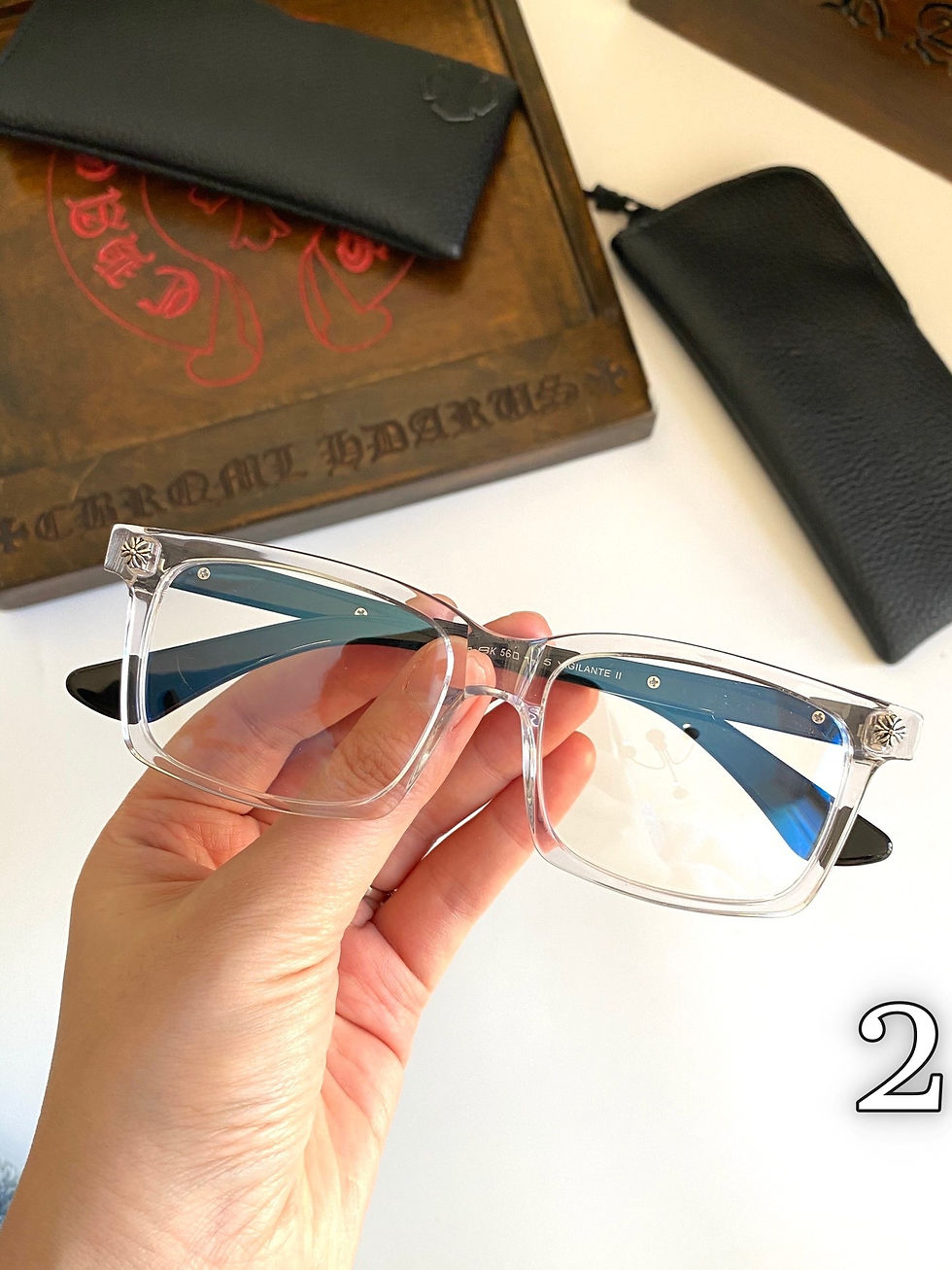 섬네일: CHROME HEARTS GLASSES